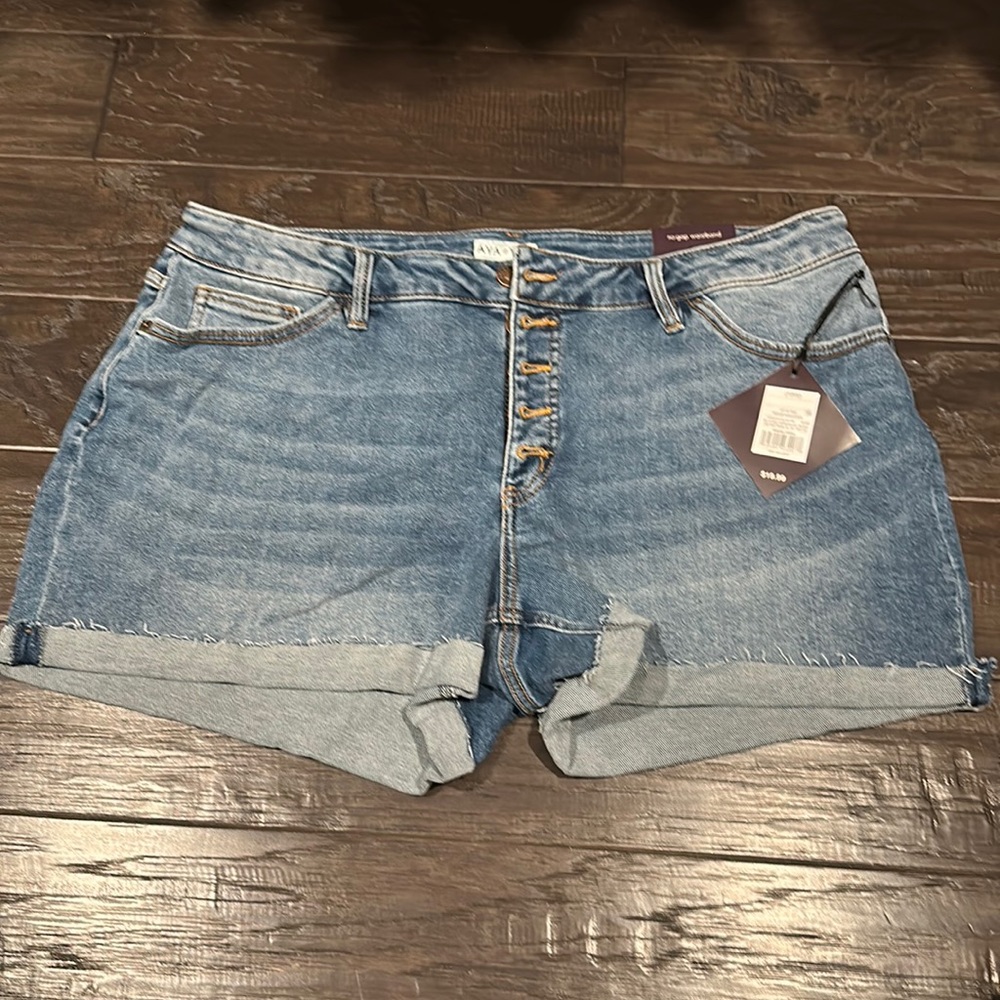 Ava & Viv Jean shorts